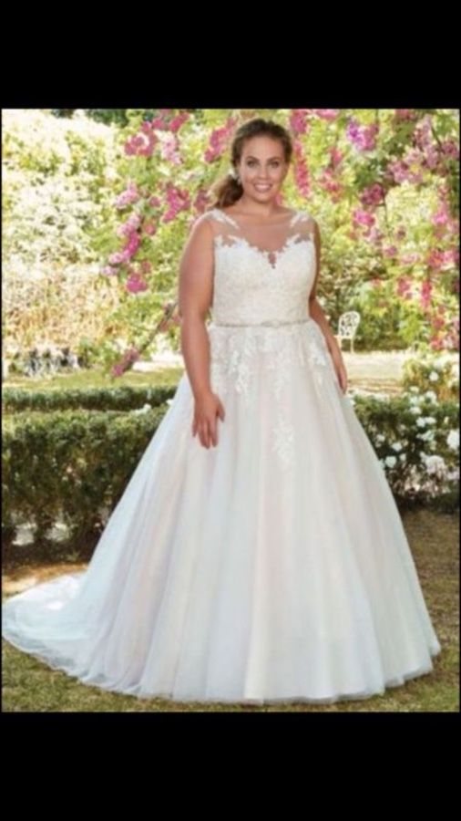 Plus Size Wedding Dress For Sale In Deltona Fl Offerup