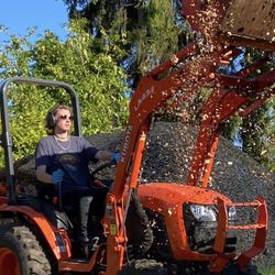 Nice Kubota 4X4 26HP Tractor And Loader 