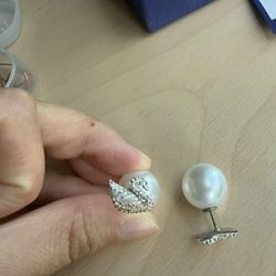 Swarovski Crystal Swan Pearl Earring Studs 