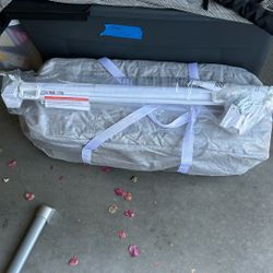 Baby Traveling Crib & Baby Gate