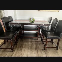 Dining Table & Six Chairs
