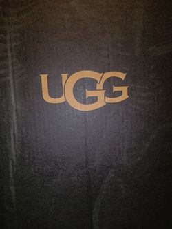 UGG 