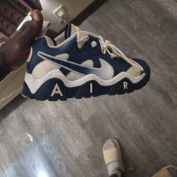 Nike Air Barrage