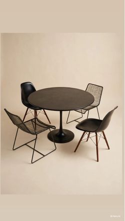Black Round tulip Pedestal Dining Table and 4 chairs