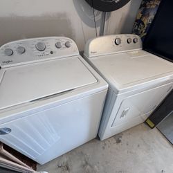 Whirlpool Washer & Dryer Set – Clean, Works Great