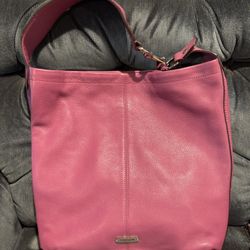 Authentic Large Coach Shoulder Bag. Like New. $40.00