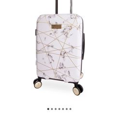 Juicy Couture Vivian 21" Hardside Spinner Luggage