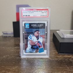2016 Panini Donruss Optic Ezekiel Elliott PSA 10