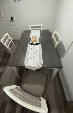 Dinner table with 4 chairs