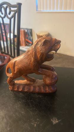 Vintage Hand Carved Wooden Lion Figure