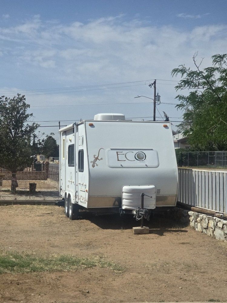 2009 Eko Camp