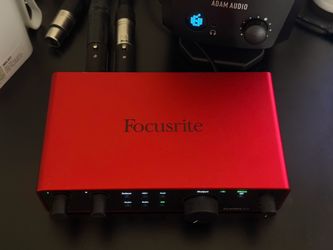 Focusrite 2i2 4th gen