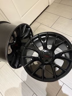 SRT Hellcat Wide Body Rims Full Set