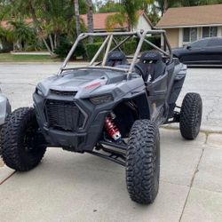 Rzr Cage