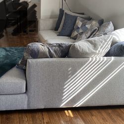 Sectional Sofa 