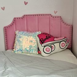 Pink Velvet twin bed 