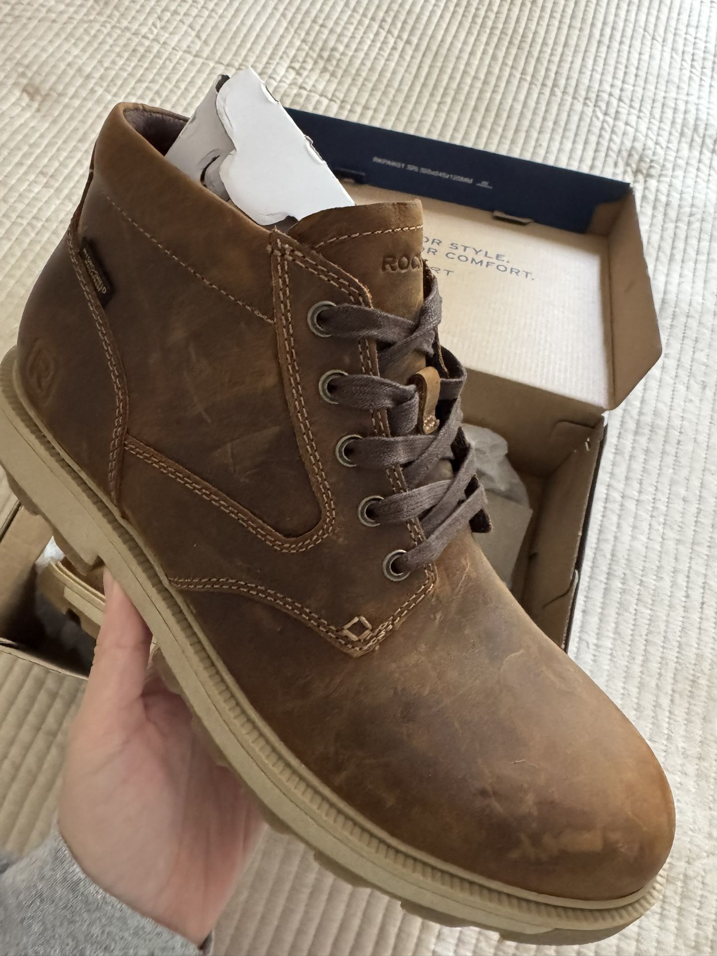 Men Boots Size 9.5