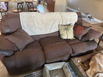 Free sofa set