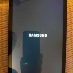 Samsung Galaxy Tab E Tablet 9.6 Inch 16 GB LIKE NEW FACTORY RESET