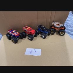 Lot of 4 - Hot Wheels Monster Jam Trucks 1/64 #1