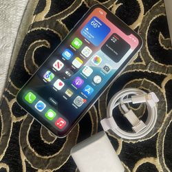 New Iphone xr unlocked