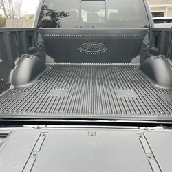 Ford F-150 Drop In bed liner