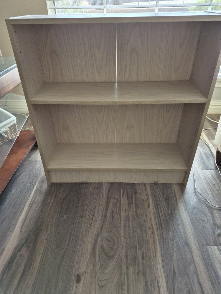 BOOKCASE/ SHELVES