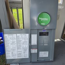 Centro de carga de interruptor principal y zócalo del medidor al aire libre 200A