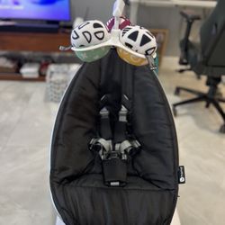 4moms mamaRoo Multi-Motion Baby Swing Smart Connectivity