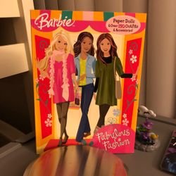 2008 Fabulous Fashion (Barbie) Book Unused!