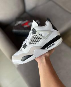 Jordan 4’s Military Black