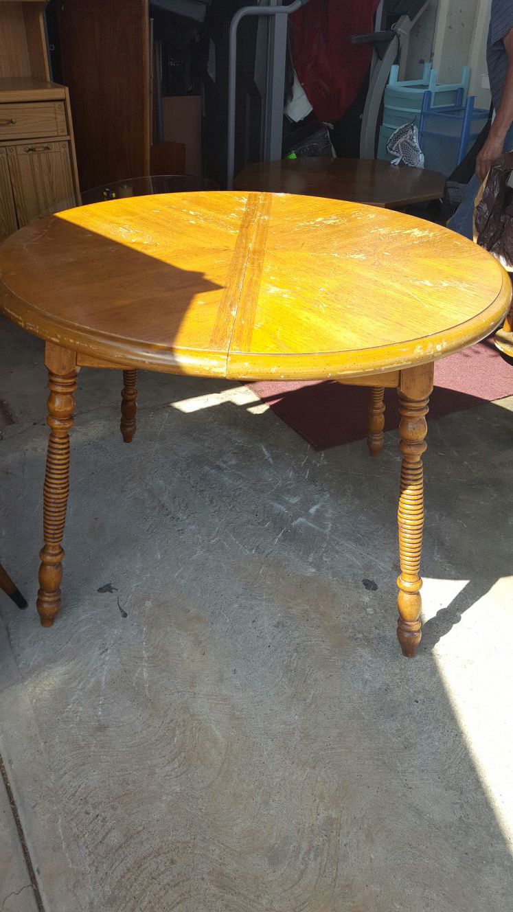 Antique table, mesa antigua