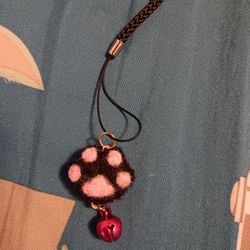 Handmade Needlefelt Kitty Paw Keychain