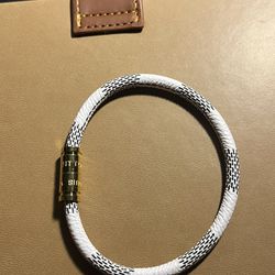 White LV Magnet Bracelet 