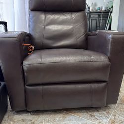 Recliner Chair 