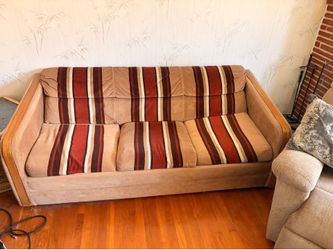 Vintage couch, loveseat and  chair