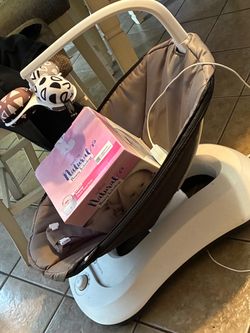Baby swing