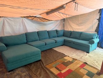 Turquoise couch great find clean we sell all the time delivery 40 local