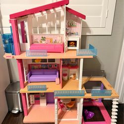 Barbie Dreamhouse