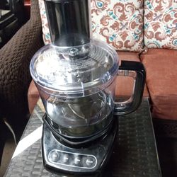 Black & Decker meat or veggie shredder meet up pick up only Dearborn area