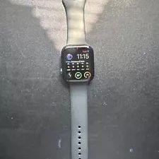Apple Watch Series 8 41mm Midnight Aluminum With Black Nylon Loop (GPS)