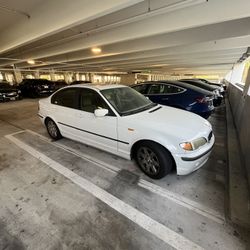 2002 BMW 325I
