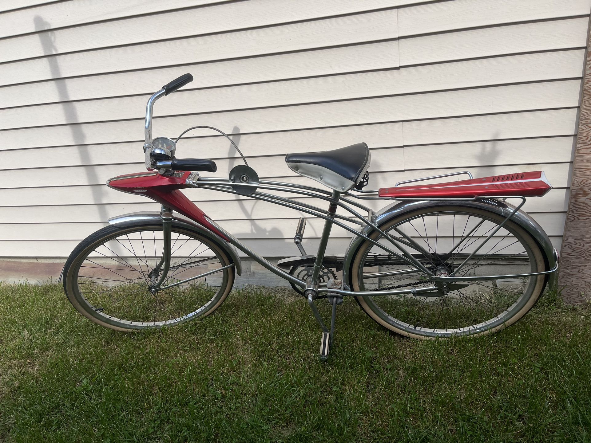 Vintage Hiawatha Cadet Flite Bicycle Matthew Bullock 