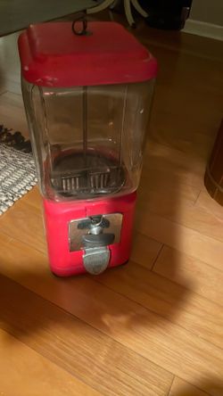 Gumball machine