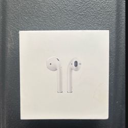 AirPods First Gen 