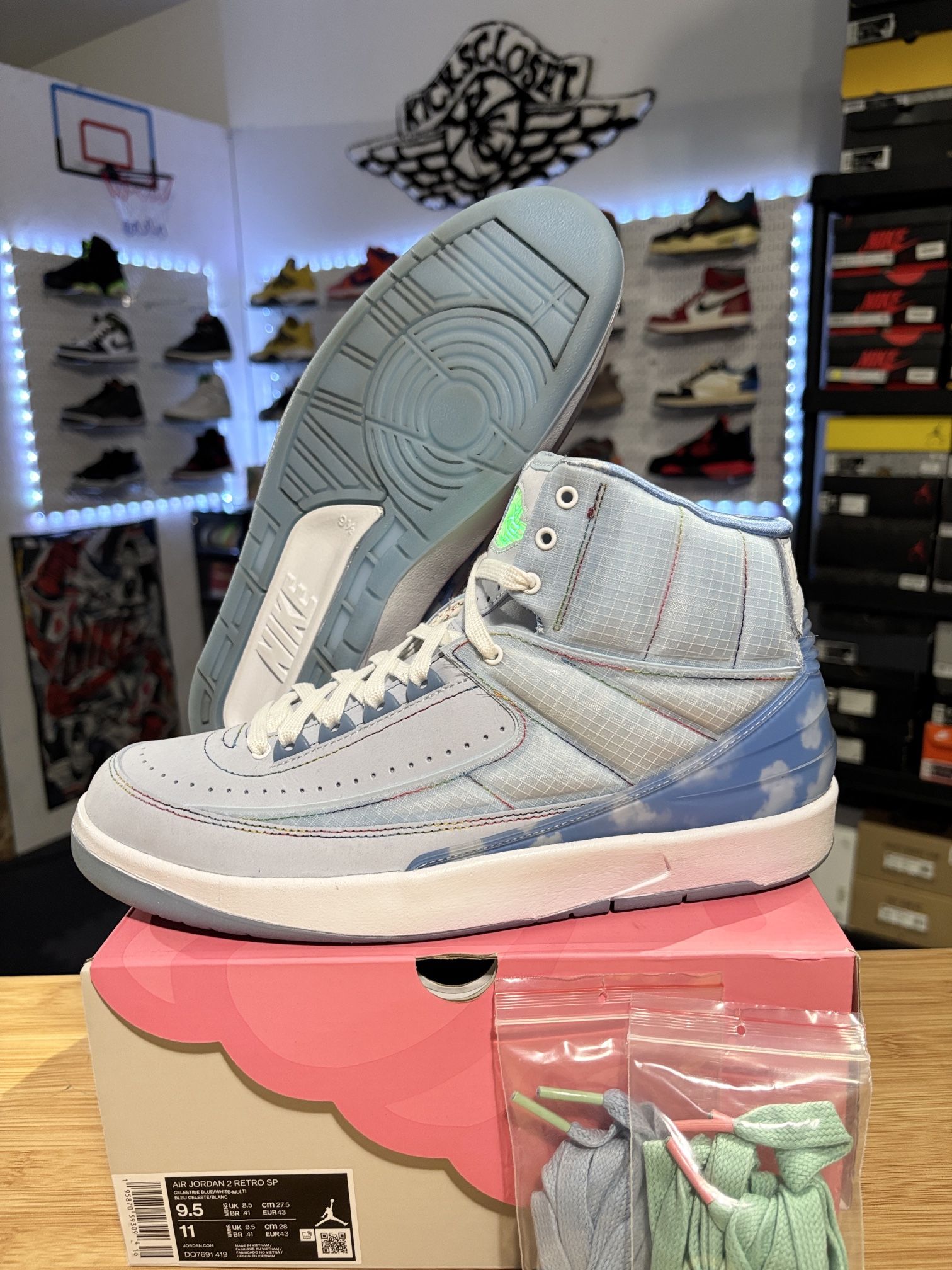 AIR JORDAN 2 RETRO “J BALVIN” SIZE 9.5