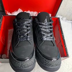 Air Jordan 3 Black Cat - M12 - Like New