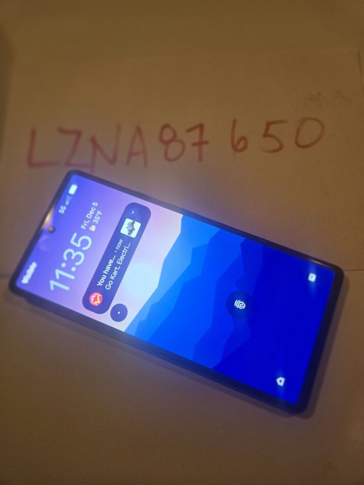 FULLY UNLOCKED - Google Pixel 6