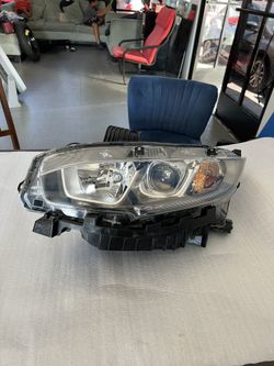 2016 -2020 Honda Civic Front Right Side Headlight Headlamp