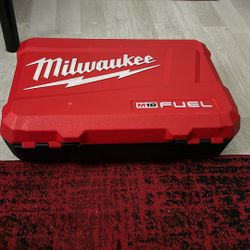 Milwaukee M18 Fuel Box 